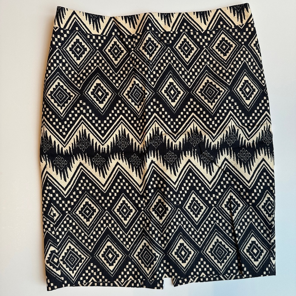 Geometric Black and Cream Skirt